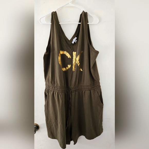 Calvin Klein 1X Olive Green Romper - Picture 1 of 5
